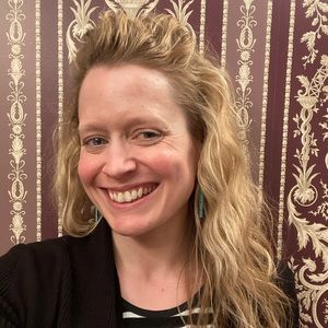 Meet your Posher, Sonya